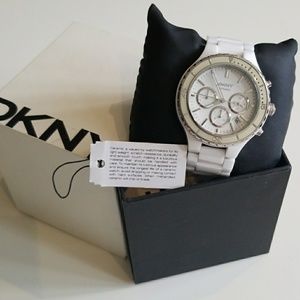 DKNY Women's Wristwatch